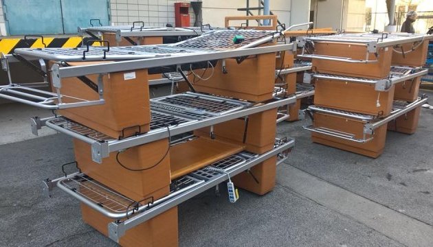 Австрія передала 6 тонн гуманітарної допомоги для Маріуполя Австрія передала 6 тонн гуманітарної допомоги для Маріуполя