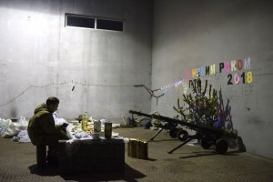 Новый год в камуфляже, Санта-Клаусы на байках и рождественские розы
