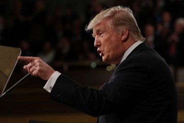 Трамп знову розкритикував Amazon - за "нечесну гру"