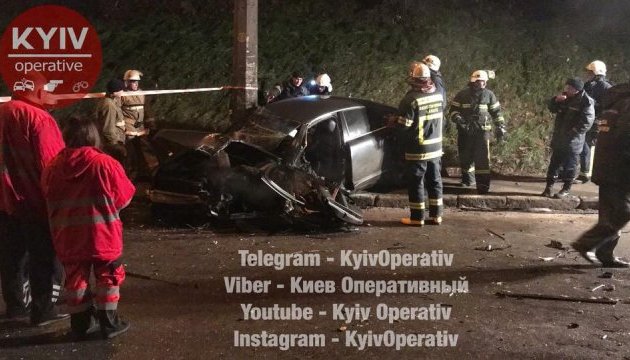 У Києві зіткнулися іномарки, четверо постраждалих У Києві зіткнулися іномарки, четверо постраждалих