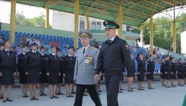 Держзрада й хабар: кримського екс-чиновника Укрзалізниці судитимуть двічі Держзрада й хабар: кримського екс-чиновника Укрзалізниці судитимуть двічі