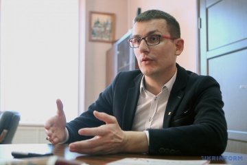НСЖУ просит власть помочь печатным СМИ