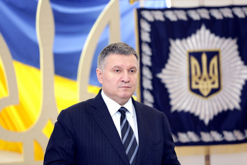 ГПУ хоче допитати Авакова у справі про “замах” на Януковича