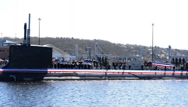 Флот США принял на вооружение новую атомную подводную лодку Флот США принял на вооружение новую атомную подводную лодку
