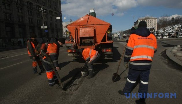 У Києві частково закриють рух вулицею Генерала Родимцева У Києві частково закриють рух вулицею Генерала Родимцева