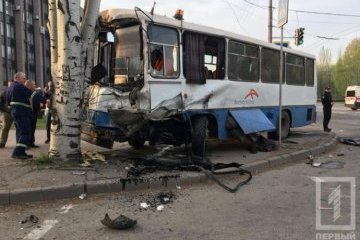 Криворізька ДТП: підозрюваний зможе з'явитися на суд із супроводом медиків
