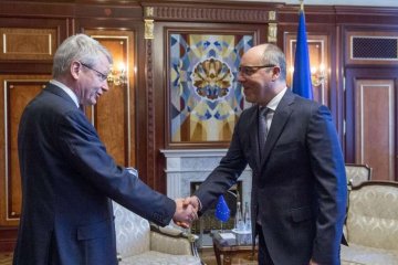 Парубий просит у "венецианки" еще одной оценки законопроекта об Антикоррупционном суде