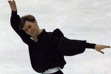 Viktor Petrenko es incluido en el Salón de la Fama Mundial de Patinadores Artísticos sobre Hielo