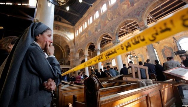 У Єгипті засудили до страти 36 осіб через вибухи у коптських церквах У Єгипті засудили до страти 36 осіб через вибухи у коптських церквах