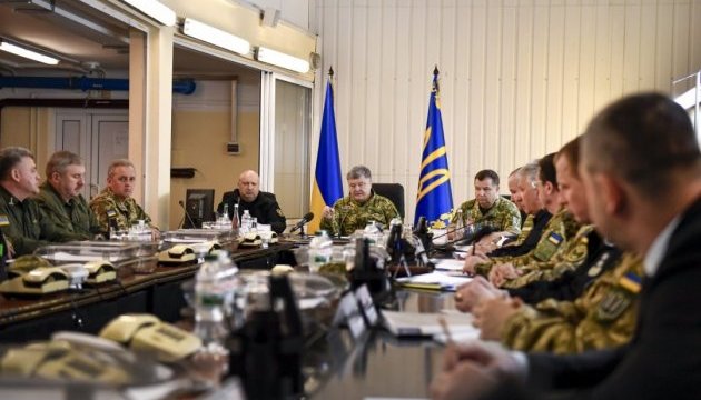 АТО зруйнувала плани Кремля в Україні – Порошенко АТО зруйнувала плани Кремля в Україні – Порошенко