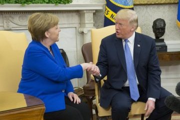 Трамп похвалився "дуже й дуже гарними" відносинами з Меркель