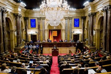 Мадрид заблокировал назначение в правительство Каталонии заключенных политиков