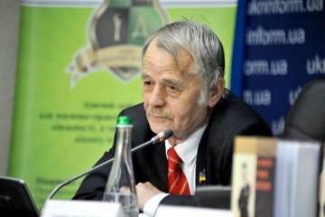 Джемілєв: Джерело з Москви підтвердило наявність шести ядерних боєголовок в Криму