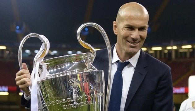 Зидан хочет стать первым тренером, который три раза подряд выиграл Лигу чемпионов УЕФА Зидан хочет стать первым тренером, который три раза подряд выиграл Лигу чемпионов УЕФА