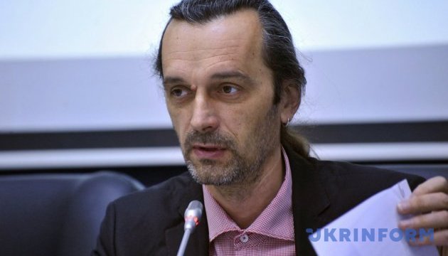 Стартує інформаційна кампанія: «СТОП нелегальні засоби захисту рослин» Стартує інформаційна кампанія: «СТОП нелегальні засоби захисту рослин»