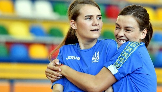 Футзал: жіноча збірна України перемогла Італію в товариському матчі Футзал: жіноча збірна України перемогла Італію в товариському матчі