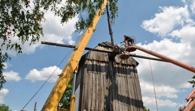 На Рівненщині окрилили старий млин На Рівненщині окрилили старий млин