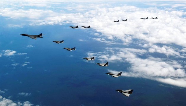В НАТО приняли новую стратегию Военно-воздушных сил В НАТО приняли новую стратегию Военно-воздушных сил