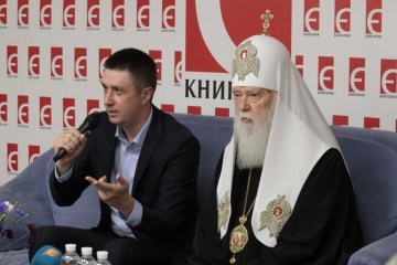 Україна впевнено рухається до вручення Томосу — Кириленко