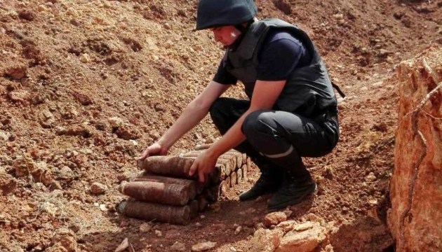 В курортной Затоке нашли более 20 снарядов времен войны В курортной Затоке нашли более 20 снарядов времен войны