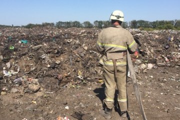 Пожежу на звалищі у Покровську гасили п'ять годин