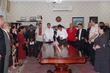 Українська діаспора Таджикистану вшанувала жертв Голодомору в Україні