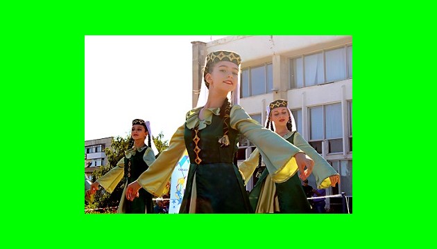 На Луганщині влаштують фестиваль етнічних культур На Луганщині влаштують фестиваль етнічних культур