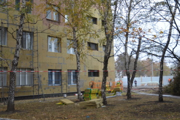 В Мариуполе ремонтируют областную больницу - однако пациентов принимают