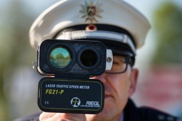 Немца лишили водительских прав через 49 минут после получения