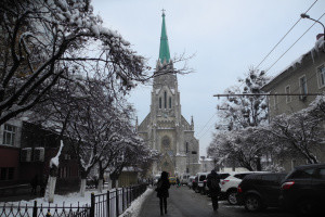 Неоготичний храм у Чернівцях: кошти на відбудову збирають по світу
