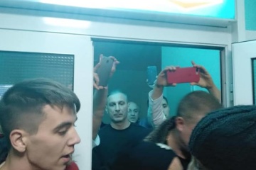 В столичном Институте сердца задержали четырех националистов С-14