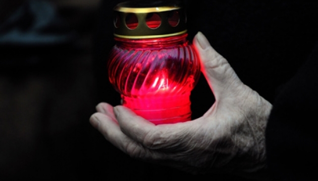 Ucrania dará más de 1 millón de grivnias para el monumento a las víctimas de Holodomor en EE.UU