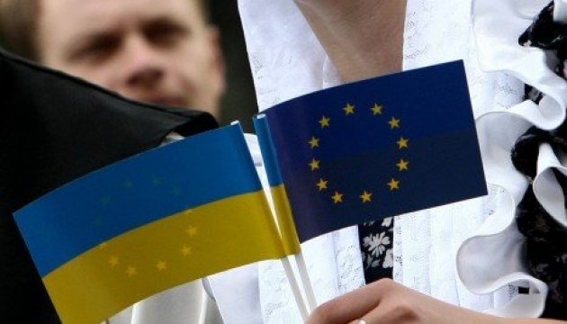 Eurodiputados y representantes de las misiones diplomáticas se encontrarán en una visita de trabajo en el Donbás