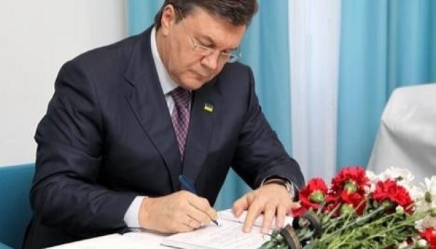 Yanukovych delivers condolences over death of rape victim Oksana Makar