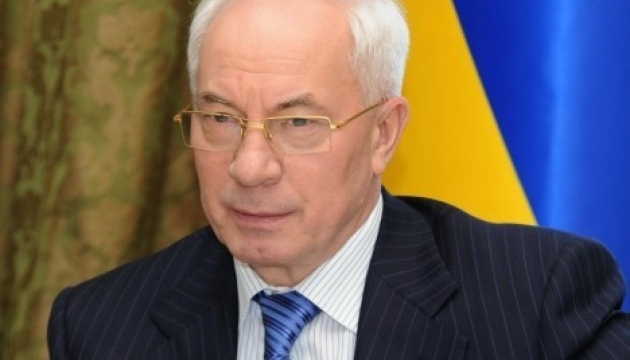 PM Azarov: Russia agrees to talk revision of gas deals
