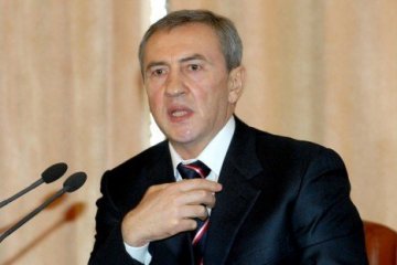 Declaran en búsqueda al ex alcalde de Kyiv, Chernovetsky