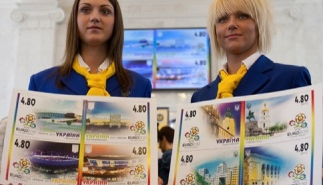 UKRPOSCHTA gibt zum Schluss-Spiel der EURO 2012 eine besondere Briefmarke aus