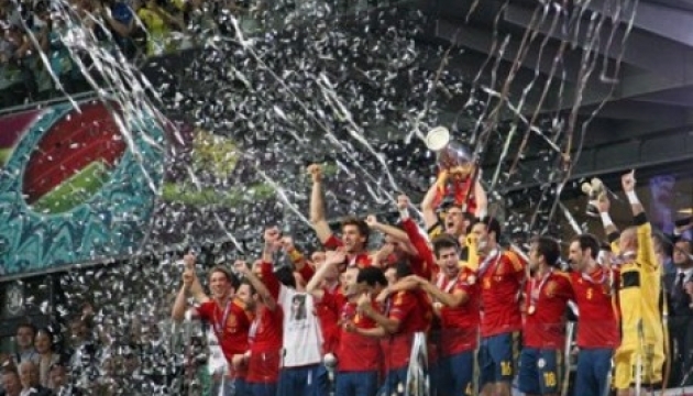 Переможець ЧЄ-2012 збірна Іспанії заробила 23 млн євро