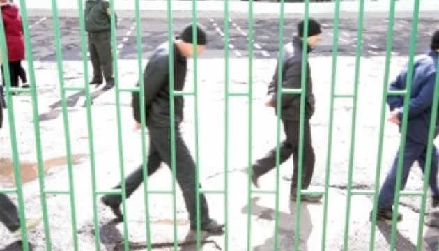 Із майже 10 тисяч засуджених на окупованій території 632 стали на облік в Україні – Аброськін Із майже 10 тисяч засуджених на окупованій території 632 стали на облік в Україні – Аброськін
