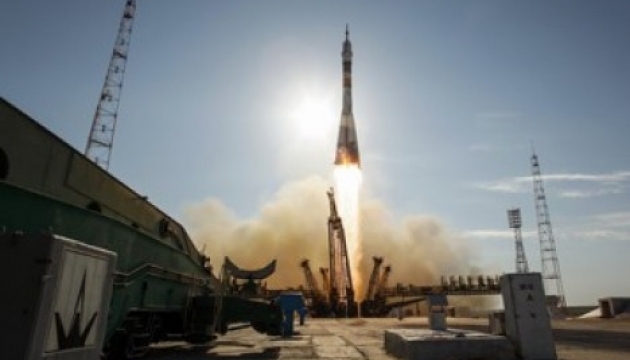 Росія і ЄС відправили ракету шукати життя на Марсі