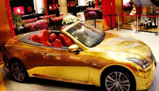 В Україні дешевшають автокредити