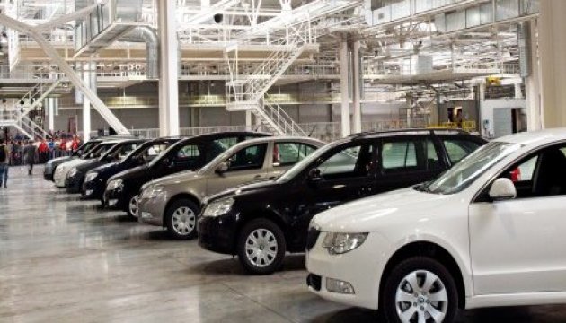 La industria automotriz ucraniana muestra crecimiento del 77,3%