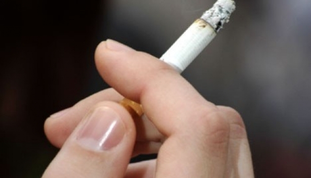 ウクライナの喫煙者数減少：保健省