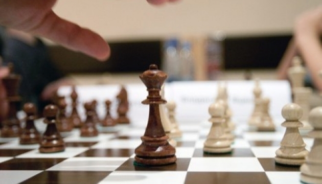 Ivanchuk, Lahno in FIDE TOP 10 list