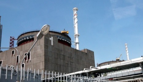 IAEA chief leaves Zaporizhzhia NPP, five mission representatives remain at nuclear plant