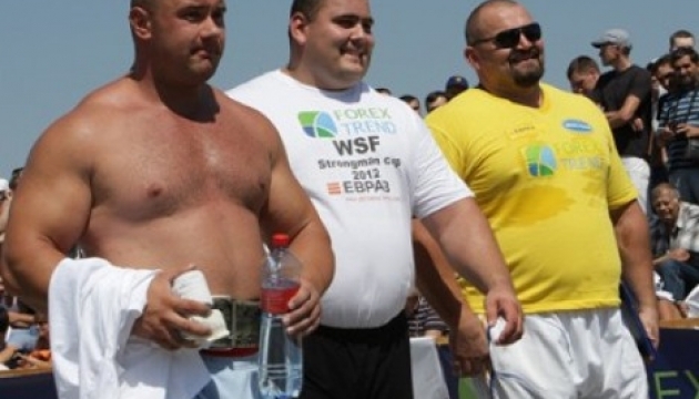 Богатирі на чолі з Василем Вірастюком встановили новий рекорд України