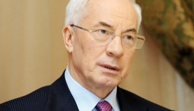 PM Azarov: Ukraine interested in Vienna's urban transport experience