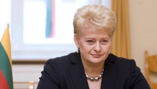  Dalia Grybauskaite: l’Europe attend les Ukrainiens «à bras ouverts»