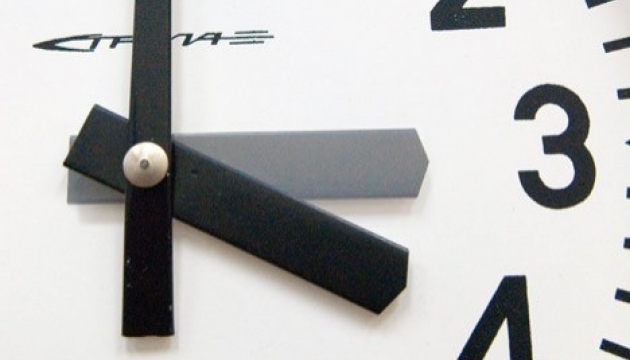 ウクライナ、３月２９日に夏時間へ移行へ