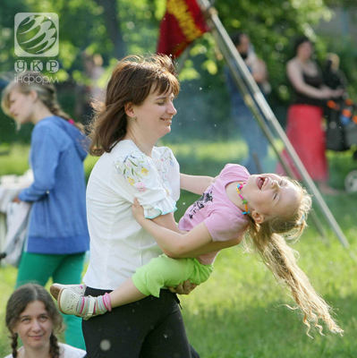 12 травня в Україні відзначають Міжнародний День матері. ФОТОРЕПОРТАЖ